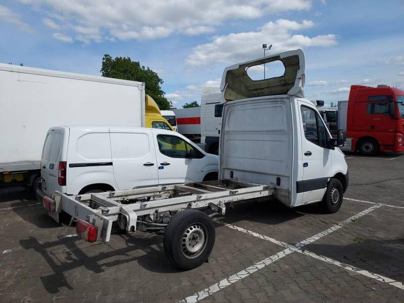 MERCEDES BENZ SPRINTER RAMA DO ZABUDOWY - Вантажівка шасі: фото 3 MERCEDES BENZ SPRINTER RAMA DO ZABUDOWY - Вантажівка шасі: фото 3