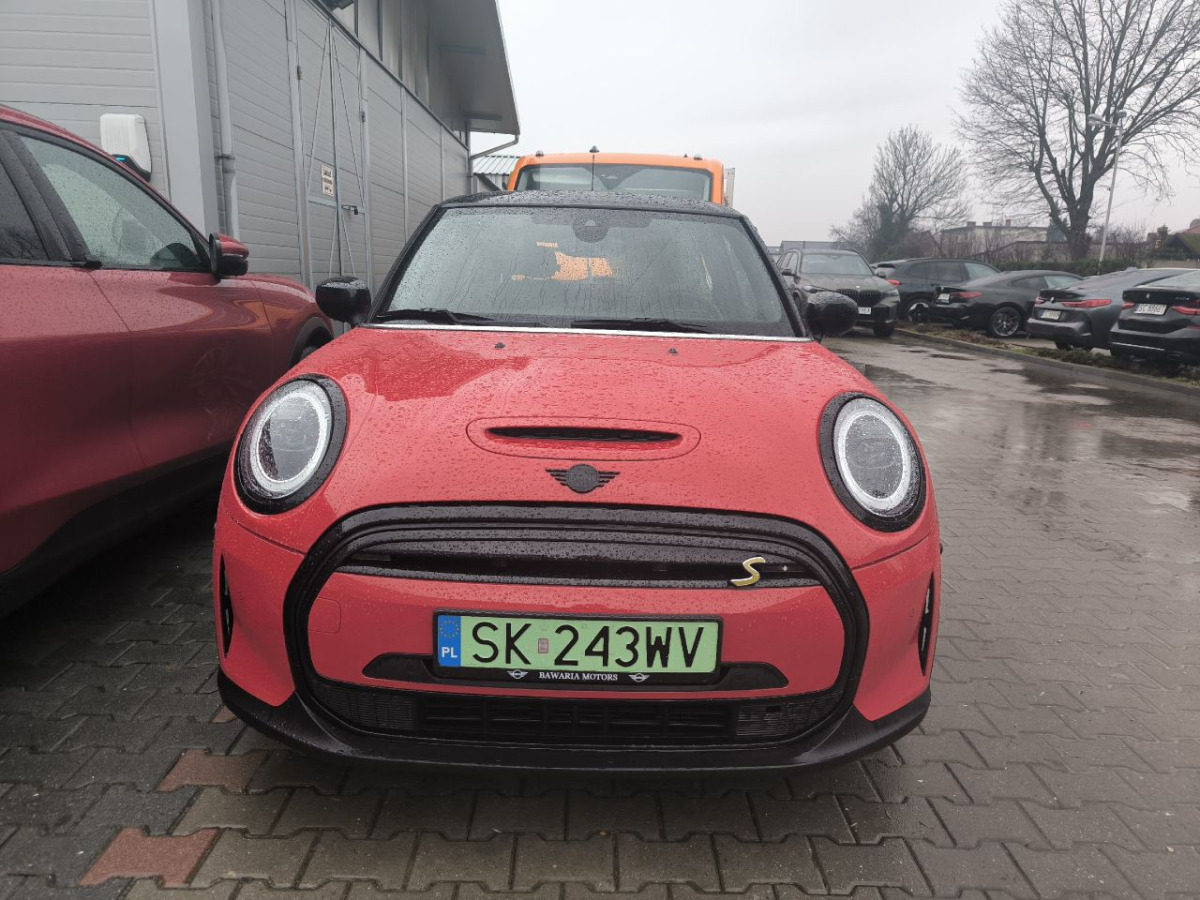 MINI Cooper SE Classic Trim HATCHBACK - Хетчбек: фото 5 MINI Cooper SE Classic Trim HATCHBACK - Хетчбек: фото 5