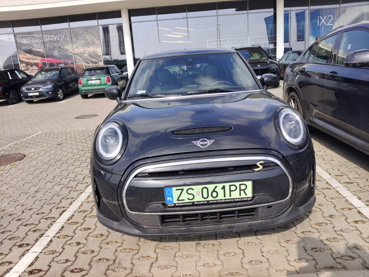 MINI Cooper SE HATCHBACK - Легковий автомобіль: фото 5 MINI Cooper SE HATCHBACK - Легковий автомобіль: фото 5