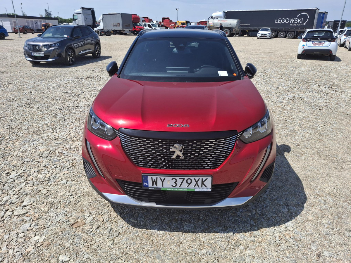 PEUGEOT 2008 SUV - Позашляховик: фото 2 PEUGEOT 2008 SUV - Позашляховик: фото 2