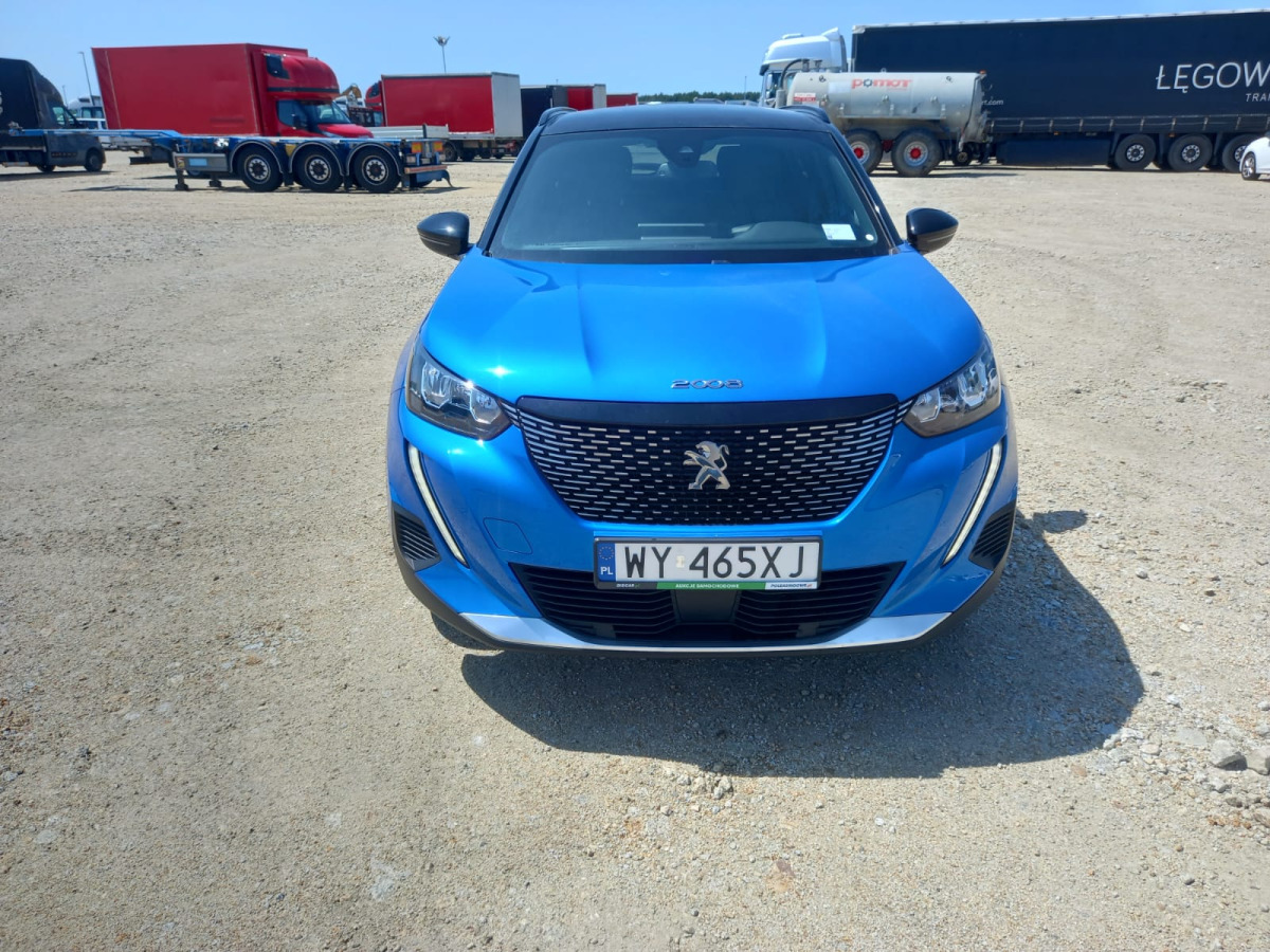 PEUGEOT 2008 SUV - Позашляховик: фото 2 PEUGEOT 2008 SUV - Позашляховик: фото 2