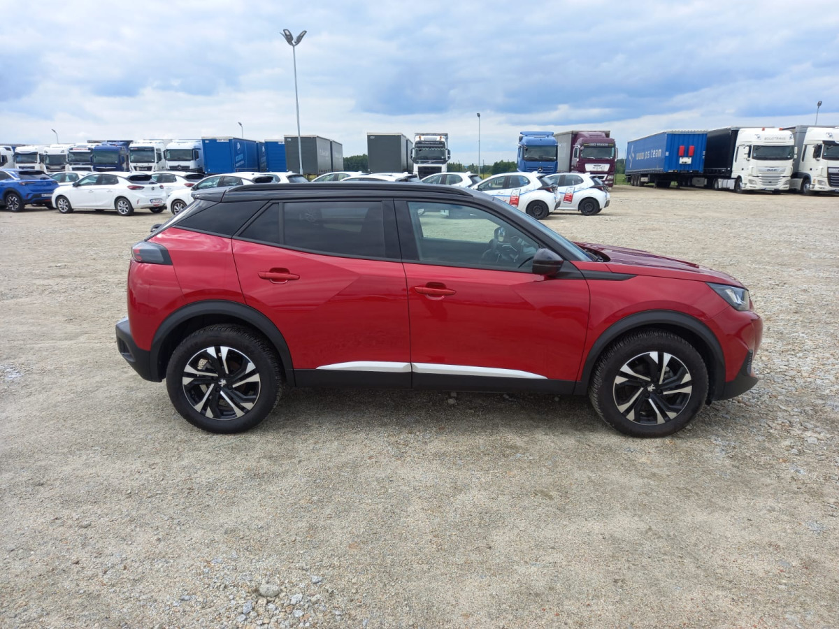 PEUGEOT 2008 SUV - Позашляховик: фото 4 PEUGEOT 2008 SUV - Позашляховик: фото 4