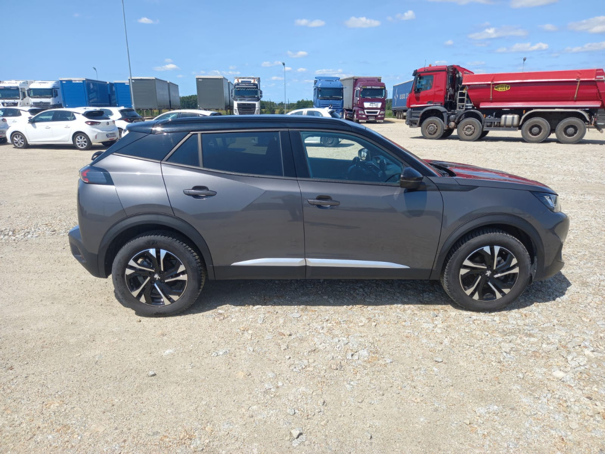 PEUGEOT 2008 SUV - Позашляховик: фото 4 PEUGEOT 2008 SUV - Позашляховик: фото 4