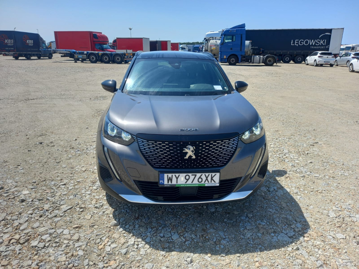 PEUGEOT 2008 SUV - Позашляховик: фото 3 PEUGEOT 2008 SUV - Позашляховик: фото 3