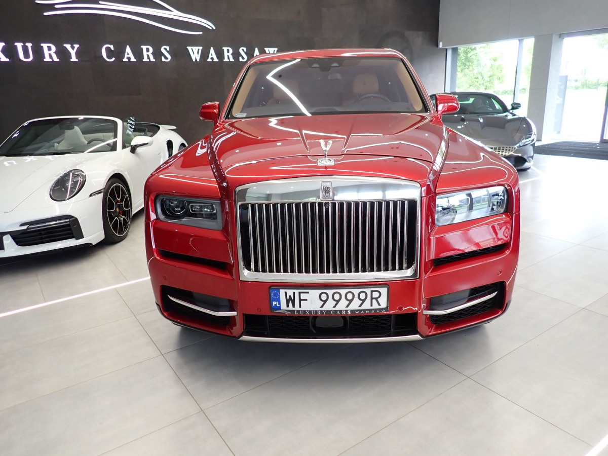 ROLLS ROYCE CULLINAN SUV - Позашляховик: фото 3 ROLLS ROYCE CULLINAN SUV - Позашляховик: фото 3