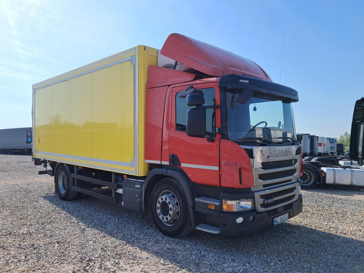 SCANIA P250 CHŁODNIA - Рефрижератор вантажівка: фото 1 SCANIA P250 CHŁODNIA - Рефрижератор вантажівка: фото 1