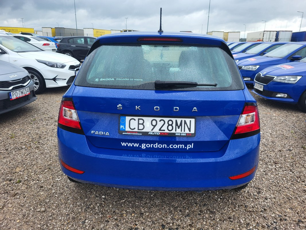 SKODA FABIA HATCHBACK - Хетчбек: фото 5 SKODA FABIA HATCHBACK - Хетчбек: фото 5