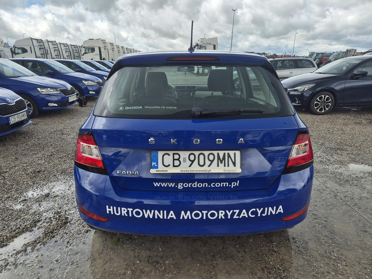 SKODA FABIA HATCHBACK - Хетчбек: фото 5 SKODA FABIA HATCHBACK - Хетчбек: фото 5