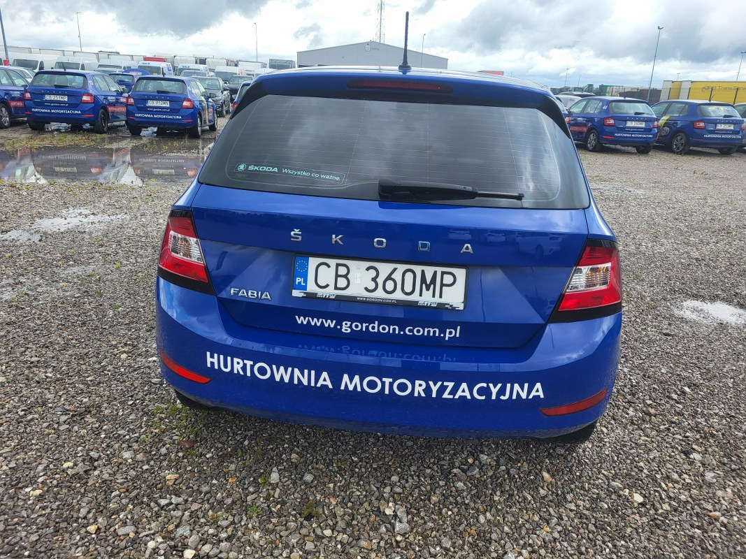 SKODA FABIA HATCHBACK - Хетчбек: фото 5 SKODA FABIA HATCHBACK - Хетчбек: фото 5