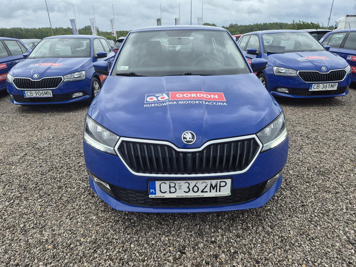SKODA FABIA HATCHBACK - Хетчбек: фото 2 SKODA FABIA HATCHBACK - Хетчбек: фото 2