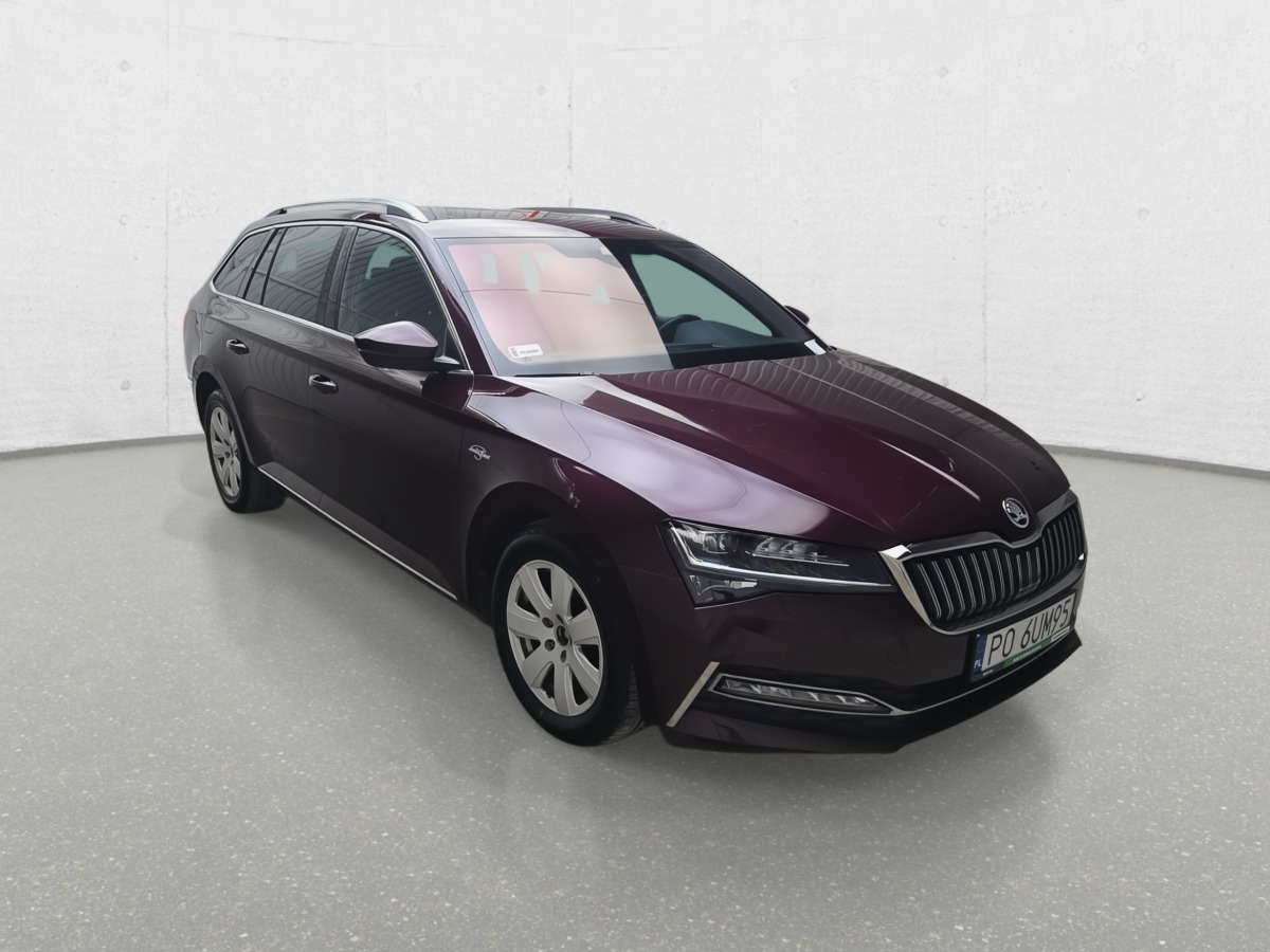 SKODA SUPERB KOMBI - Легковий автомобіль: фото 1 SKODA SUPERB KOMBI - Легковий автомобіль: фото 1