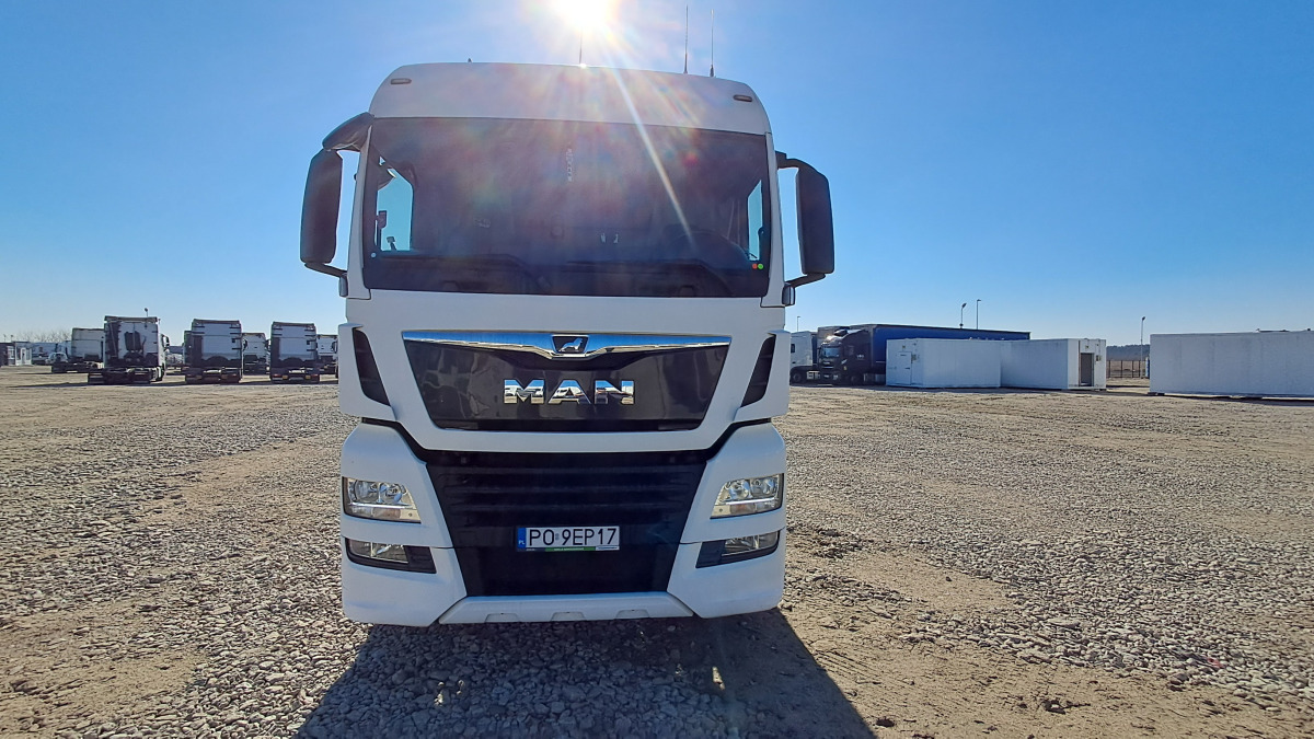 MAN TGX CIĄGNIK SIODŁOWY - Тягач: фото 3 MAN TGX CIĄGNIK SIODŁOWY - Тягач: фото 3