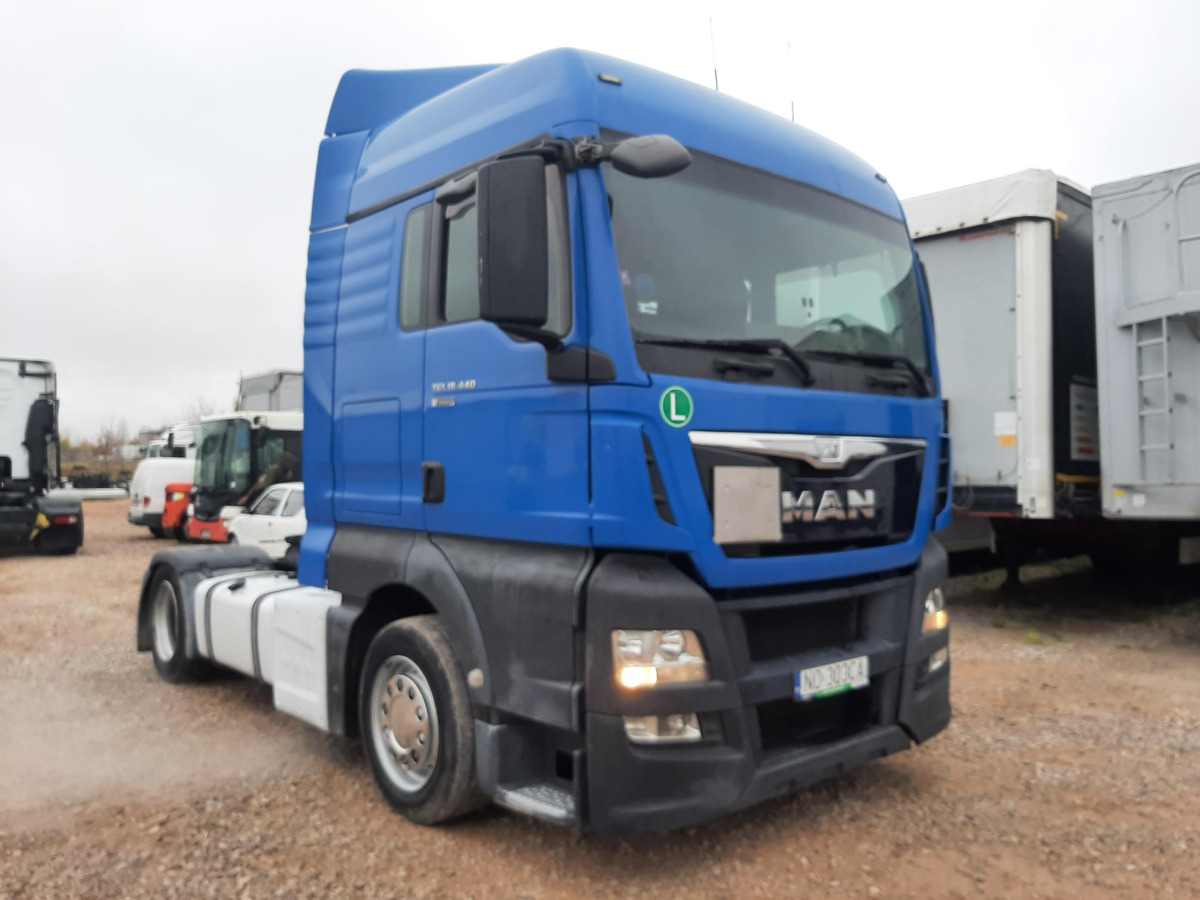 MAN TGX CIĄGNIK SIODŁOWY - Тягач: фото 1 MAN TGX CIĄGNIK SIODŁOWY - Тягач: фото 1
