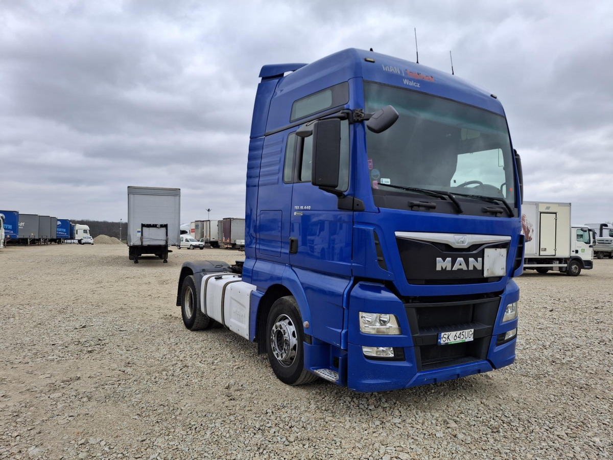 MAN TGX CIĄGNIK SIODŁOWY - Тягач: фото 1 MAN TGX CIĄGNIK SIODŁOWY - Тягач: фото 1