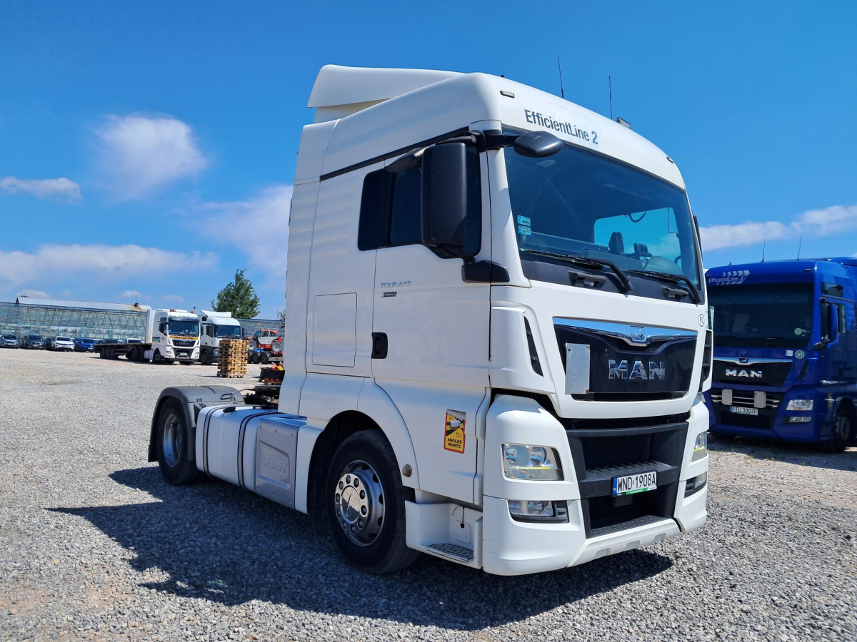 MAN TGX CIĄGNIK SIODŁOWY - Тягач: фото 1 MAN TGX CIĄGNIK SIODŁOWY - Тягач: фото 1