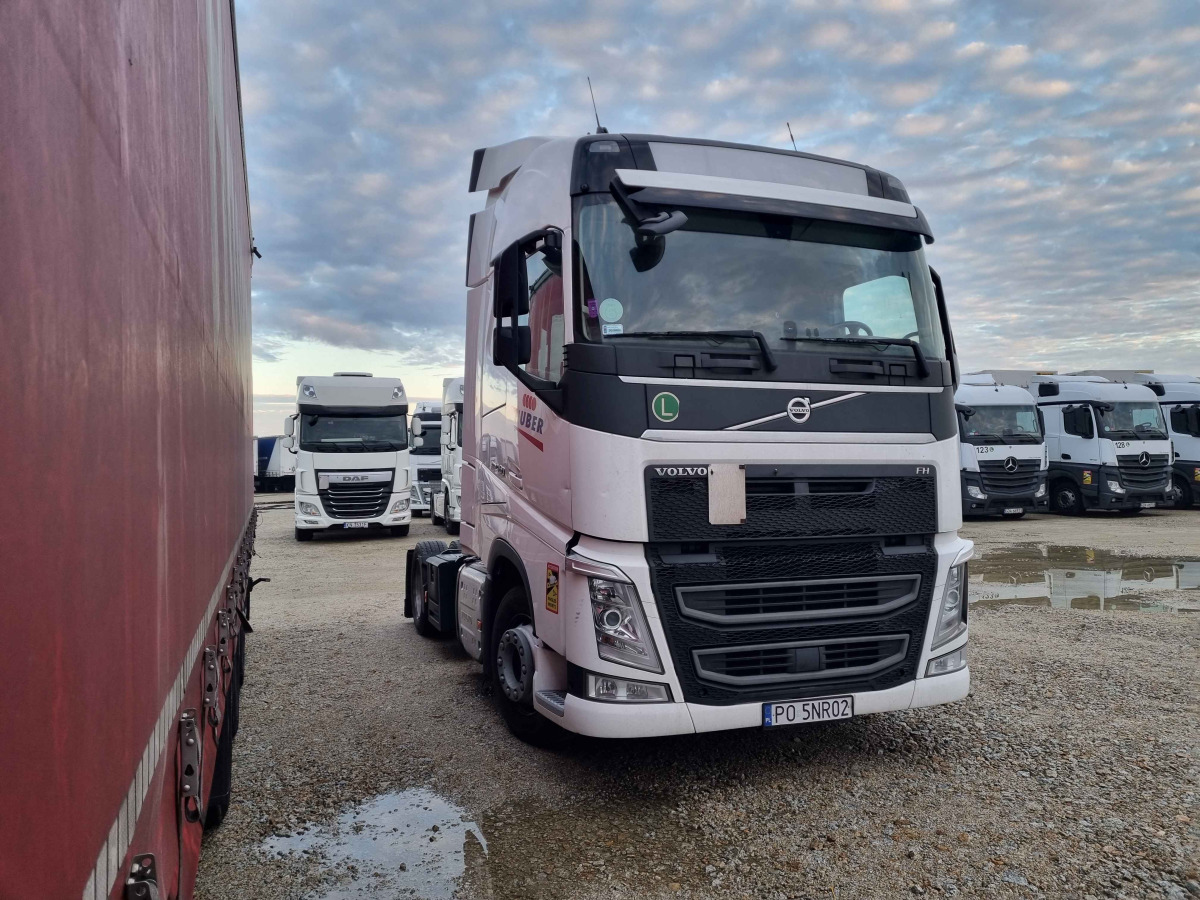 VOLVO FH 460 CIĄGNIK SIODŁOWY - Тягач: фото 1 VOLVO FH 460 CIĄGNIK SIODŁOWY - Тягач: фото 1