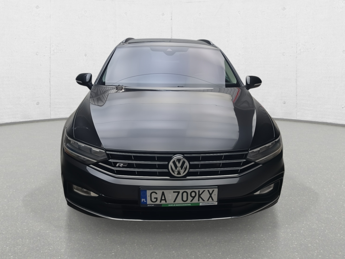 VOLKSWAGEN PASSAT KOMBI - Легковий автомобіль: фото 3 VOLKSWAGEN PASSAT KOMBI - Легковий автомобіль: фото 3