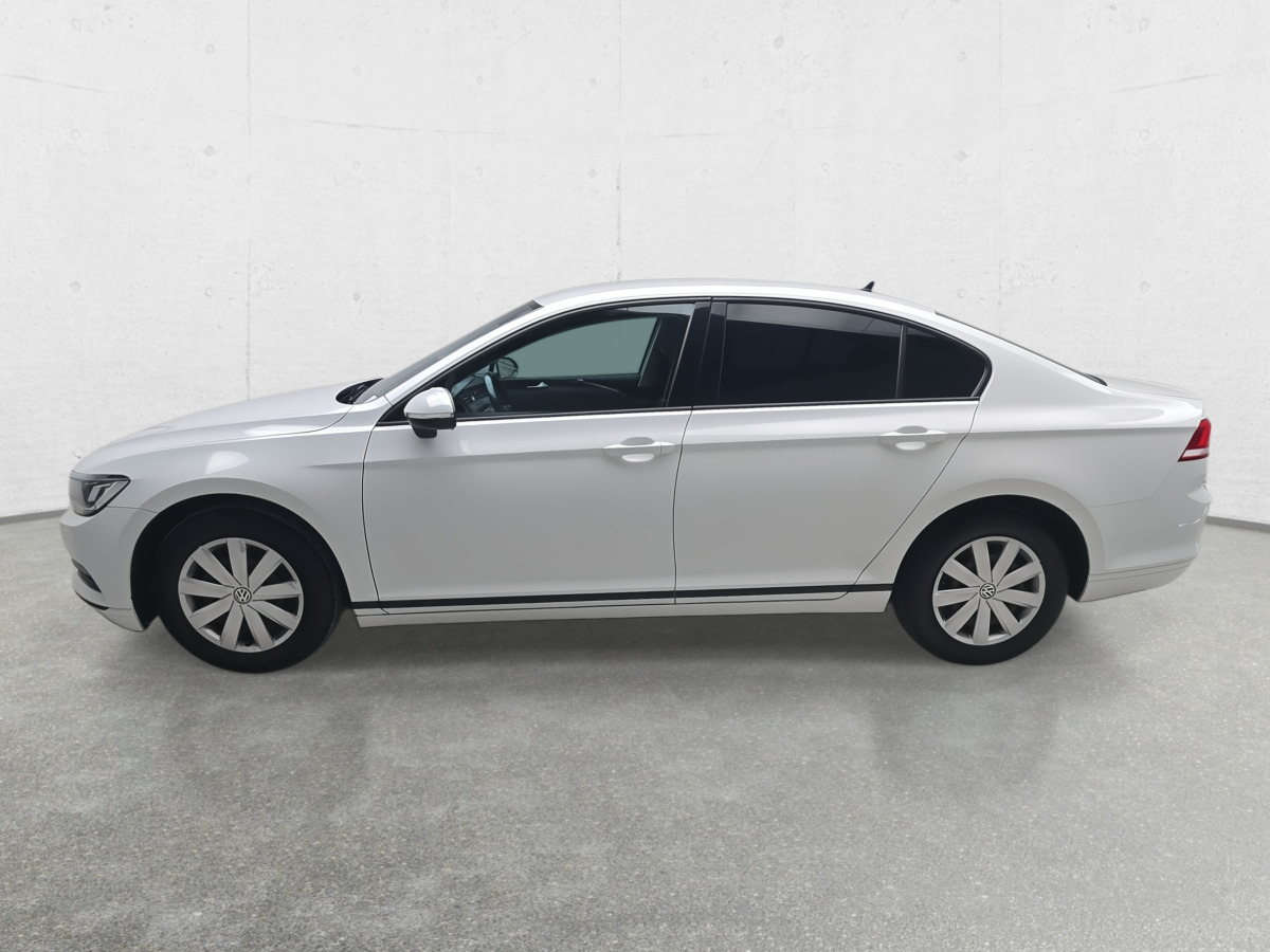 VOLKSWAGEN PASSAT SEDAN - Седан: фото 5 VOLKSWAGEN PASSAT SEDAN - Седан: фото 5