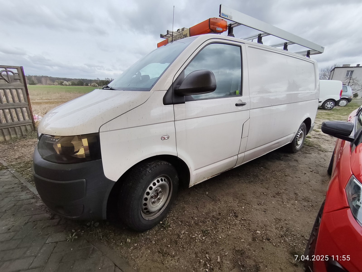 VOLKSWAGEN TRANSPORTER FURGON BLASZAK - Суцільнометалевий фургон: фото 2 VOLKSWAGEN TRANSPORTER FURGON BLASZAK - Суцільнометалевий фургон: фото 2