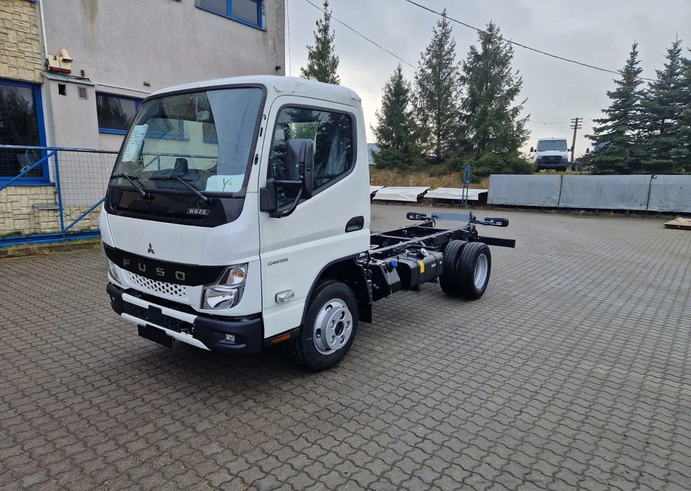 FUSO Canter 6S15 podwozie - Вантажівка шасі: фото 1 FUSO Canter 6S15 podwozie - Вантажівка шасі: фото 1