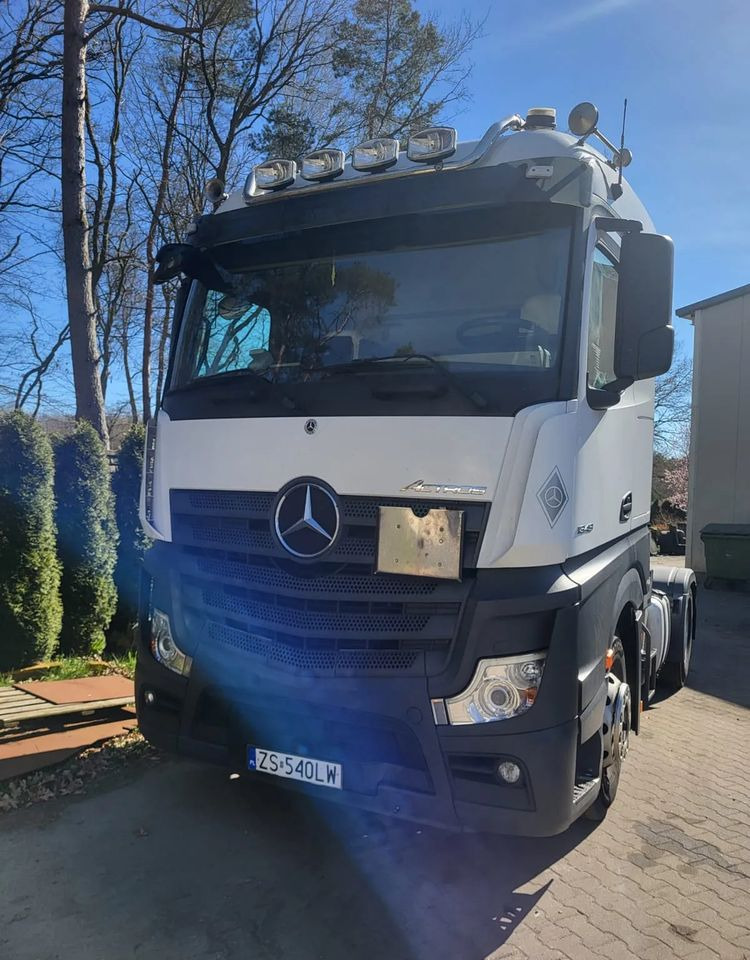 Mercedes-Benz Actros 1843 LS - Тягач: фото 1 Mercedes-Benz Actros 1843 LS - Тягач: фото 1