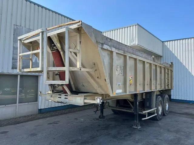 Benalu 2 Axle Alu Tipper , Spring Suspension , Drum Brakes, Fruehauf Axles - Самоскид напівпричіп: фото 1 Benalu 2 Axle Alu Tipper , Spring Suspension , Drum Brakes, Fruehauf Axles - Самоскид напівпричіп: фото 1