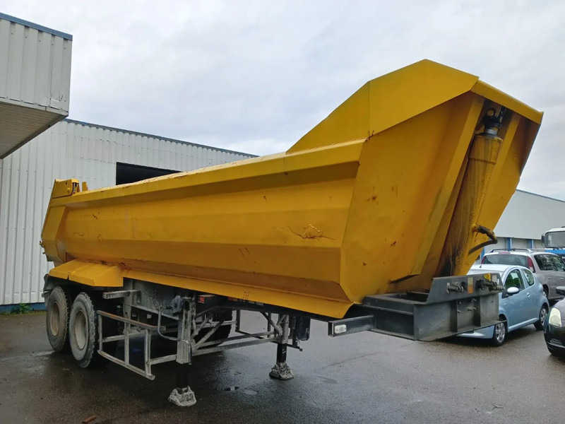 Fruehauf 2 Axle Steel Tipper , Spring Suspension , Drum Brakes - Самоскид напівпричіп: фото 4 Fruehauf 2 Axle Steel Tipper , Spring Suspension , Drum Brakes - Самоскид напівпричіп: фото 4