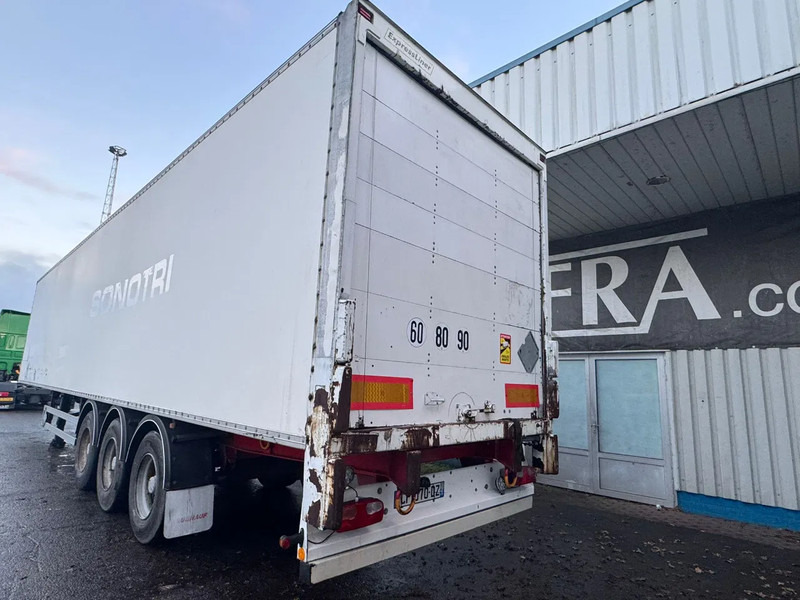 Fruehauf 3 Axle SMB , Box Trailer, Spring Suspension - Закритий кузов напівпричіп: фото 4 Fruehauf 3 Axle SMB , Box Trailer, Spring Suspension - Закритий кузов напівпричіп: фото 4