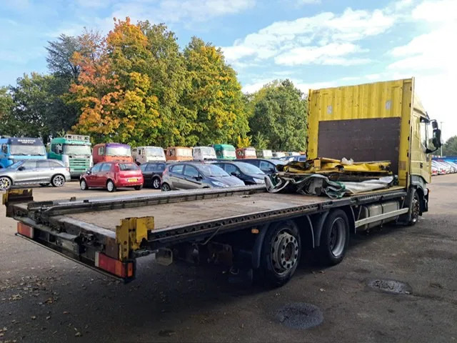 Iveco Stralis 430 , 6x2 , Manual Gearbox , Euro 3 - Тентована вантажівка: фото 3 Iveco Stralis 430 , 6x2 , Manual Gearbox , Euro 3 - Тентована вантажівка: фото 3