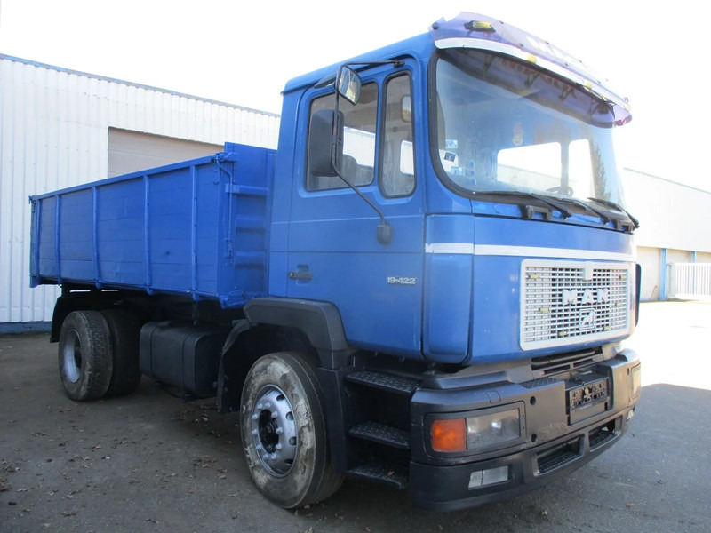MAN 19.422 , Manual , 3 way tipper , Spring suspension - Самоскид вантажівка: фото 4 MAN 19.422 , Manual , 3 way tipper , Spring suspension - Самоскид вантажівка: фото 4