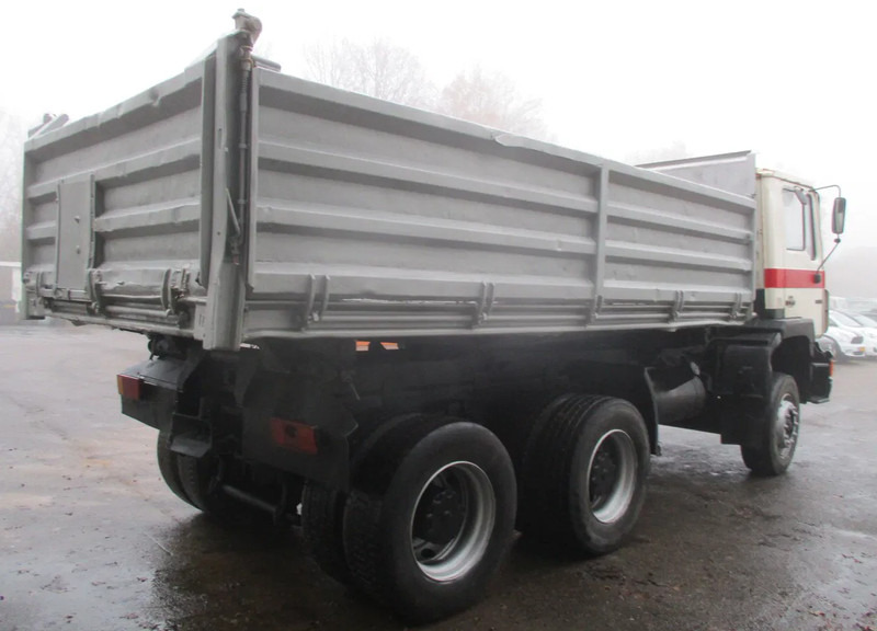 MAN 26 322 ZF Manual , 6x4 , 3 way tipper , Spring suspension - Самоскид вантажівка: фото 3 MAN 26 322 ZF Manual , 6x4 , 3 way tipper , Spring suspension - Самоскид вантажівка: фото 3