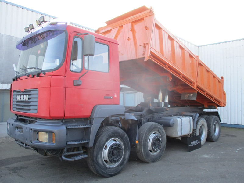 MAN 35.414 , 8x4 , ZF Manual , EURO 3 , 3 way tipper , Spring suspension - Самоскид вантажівка: фото 1 MAN 35.414 , 8x4 , ZF Manual , EURO 3 , 3 way tipper , Spring suspension - Самоскид вантажівка: фото 1
