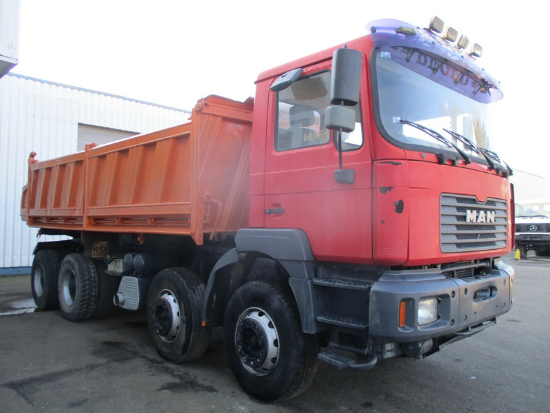 MAN 35.414 , 8x4 , ZF Manual , EURO 3 , 3 way tipper , Spring suspension - Самоскид вантажівка: фото 4 MAN 35.414 , 8x4 , ZF Manual , EURO 3 , 3 way tipper , Spring suspension - Самоскид вантажівка: фото 4