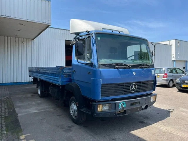 Mercedes-Benz 814 Ecoliner , Spring suspension , Manual , Euro 2 - Тентована вантажівка: фото 4 Mercedes-Benz 814 Ecoliner , Spring suspension , Manual , Euro 2 - Тентована вантажівка: фото 4