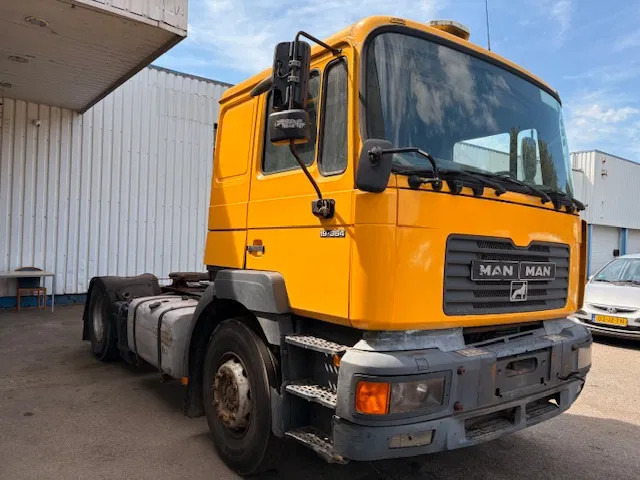 MAN 19.364 F2000 ,6 Cylinder , Belgium Truck , ZF Manual , Euro 2 - Тягач: фото 4 MAN 19.364 F2000 ,6 Cylinder , Belgium Truck , ZF Manual , Euro 2 - Тягач: фото 4