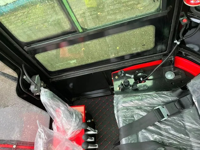 Новий Міні-екскаватор VICSEC VC 13 C , Mini Excavator , Close cabine , 2 pieces in stock: фото 8 Новий Міні-екскаватор VICSEC VC 13 C , Mini Excavator , Close cabine , 2 pieces in stock: фото 8