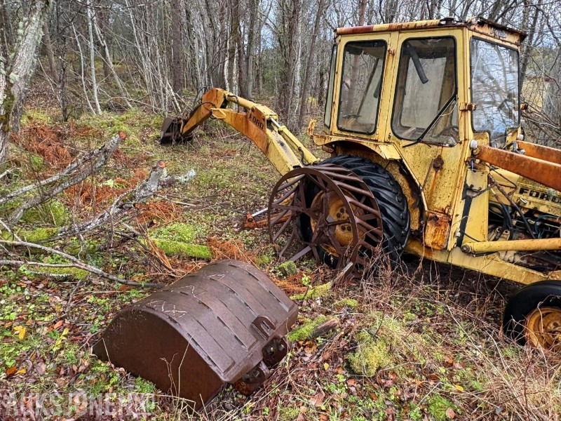 1975 FORD 4550 TRAKTORGRAVER - Трактор: фото 5 1975 FORD 4550 TRAKTORGRAVER - Трактор: фото 5