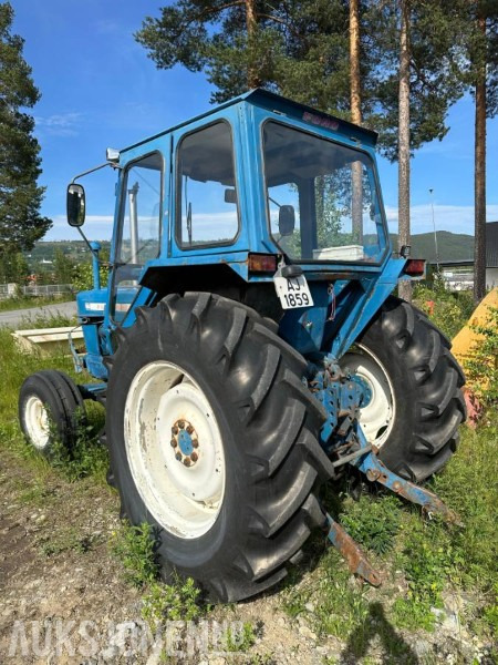 1981 Ford 5000 traktor - Трактор: фото 2 1981 Ford 5000 traktor - Трактор: фото 2