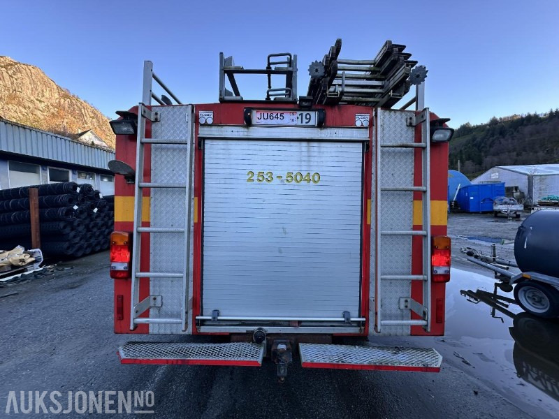 1992 Scania R 113ML - 400 6X2 Tankbil/Brannbil med vannkanon - Repobjekt, 553874km - Пожежна машина: фото 4 1992 Scania R 113ML - 400 6X2 Tankbil/Brannbil med vannkanon - Repobjekt, 553874km - Пожежна машина: фото 4