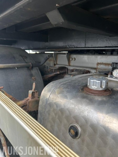 Самоскид вантажівка 1995 Scania P93 tippbil med kran: фото 29 Самоскид вантажівка 1995 Scania P93 tippbil med kran: фото 29