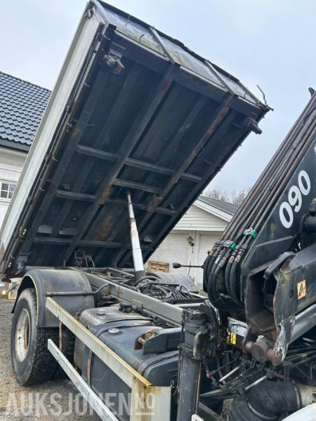 Самоскид вантажівка 1995 Scania P93 tippbil med kran: фото 8 Самоскид вантажівка 1995 Scania P93 tippbil med kran: фото 8