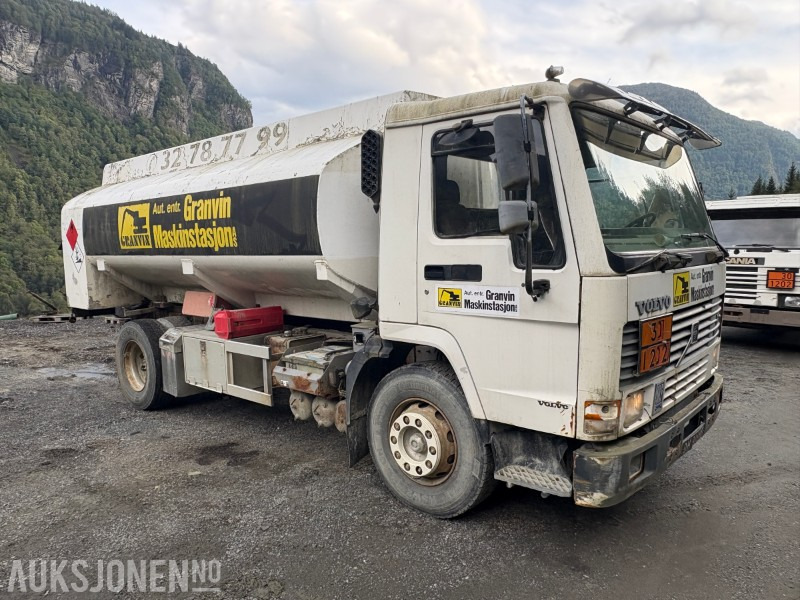 1996 Volvo FL 7 285 - Registrert på sorte skilt - Вантажівка цистерна: фото 2 1996 Volvo FL 7 285 - Registrert på sorte skilt - Вантажівка цистерна: фото 2