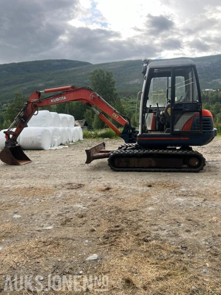 1997 Kubota KX 121-2 gravemaskin med 2 skuffer og klype - Екскаватор: фото 3 1997 Kubota KX 121-2 gravemaskin med 2 skuffer og klype - Екскаватор: фото 3