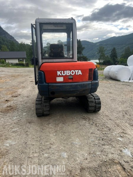1997 Kubota KX 121-2 gravemaskin med 2 skuffer og klype - Екскаватор: фото 4 1997 Kubota KX 121-2 gravemaskin med 2 skuffer og klype - Екскаватор: фото 4