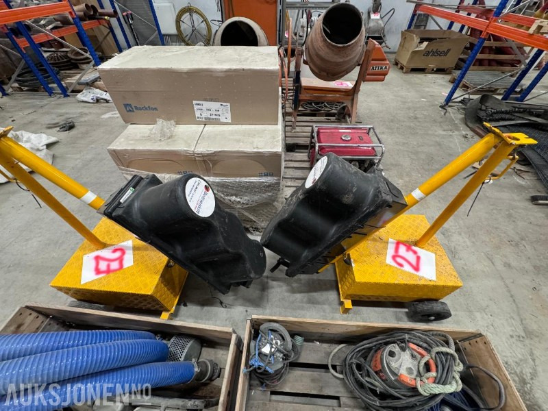2 stk Botneskilt - Mobile Trafikklys - MPB 3200 - Batteridrift - Будівельне обладнання: фото 1 2 stk Botneskilt - Mobile Trafikklys - MPB 3200 - Batteridrift - Будівельне обладнання: фото 1