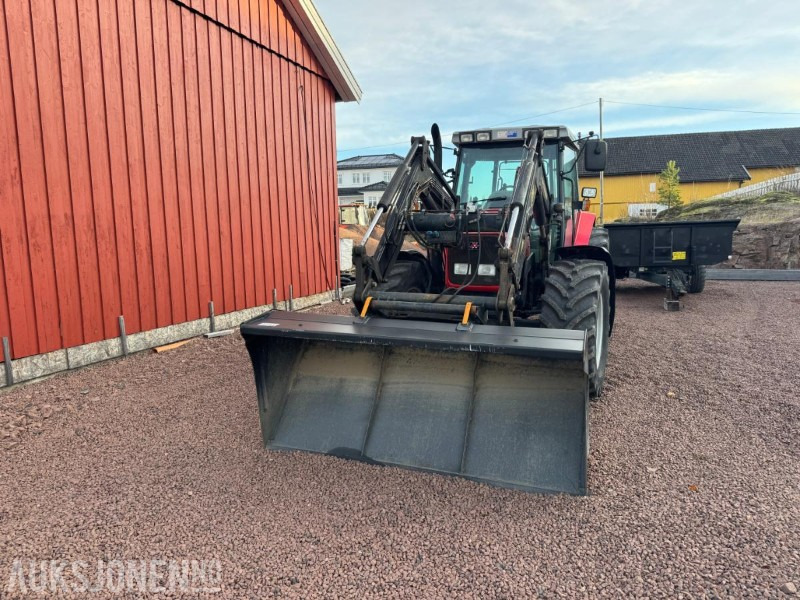 2000 Massey Ferguson 6265 Traktor med Frotlaster og skjær - Трактор: фото 2 2000 Massey Ferguson 6265 Traktor med Frotlaster og skjær - Трактор: фото 2
