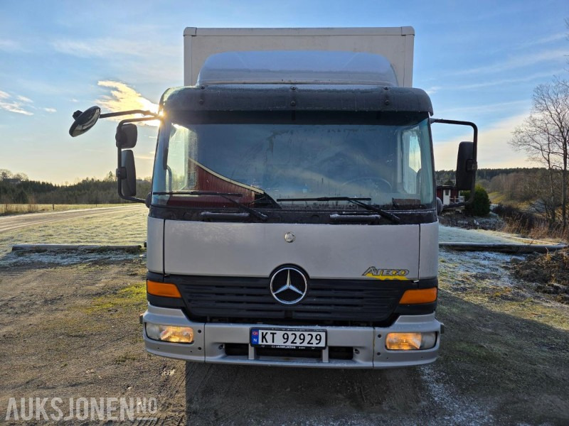 2001 Mercedes-Benz 817L/42 ATEGO SKAPBIL 36m³ MED LASTELEM - Вантажівка з закритим кузовом: фото 2 2001 Mercedes-Benz 817L/42 ATEGO SKAPBIL 36m³ MED LASTELEM - Вантажівка з закритим кузовом: фото 2