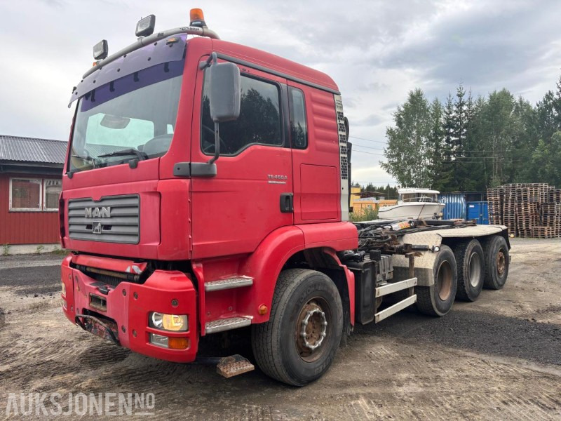 2002 MAN 26.463 FDLC krokbil / 8x4 - Гаковий мультиліфт вантажівка: фото 1 2002 MAN 26.463 FDLC krokbil / 8x4 - Гаковий мультиліфт вантажівка: фото 1
