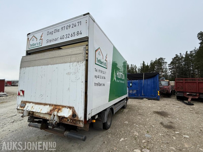 2004 Mercedes Benz Atego 815 C1 lett lastebil - Вантажівка з закритим кузовом: фото 5 2004 Mercedes Benz Atego 815 C1 lett lastebil - Вантажівка з закритим кузовом: фото 5