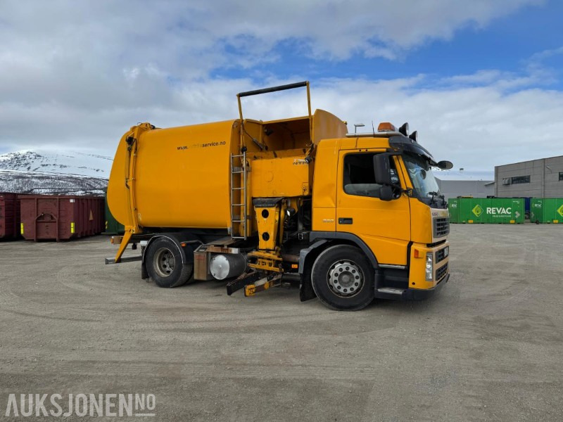 2004 Volvo FM-9 4X2 Komprimator - Sidelaster - 247983KM - Сміттєвози: фото 3 2004 Volvo FM-9 4X2 Komprimator - Sidelaster - 247983KM - Сміттєвози: фото 3